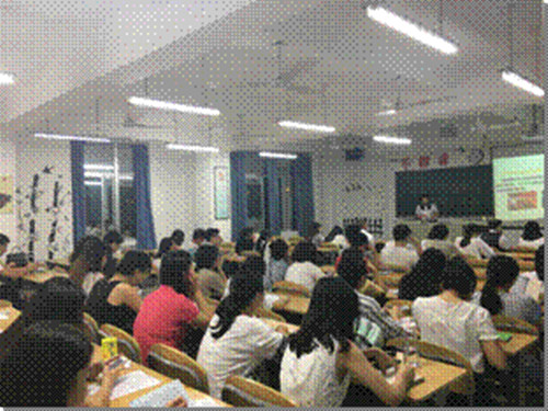 闽南师范大学商学院就业服务中心中国邮 政储蓄银行招聘宣讲会成功举办