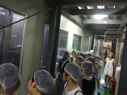 商学院学生会赴康之味公司参观学习