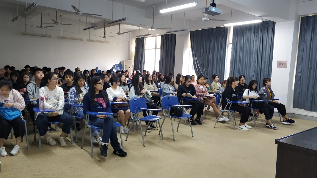 福建农林大学郑兴明教授应邀到商学院作学术讲座